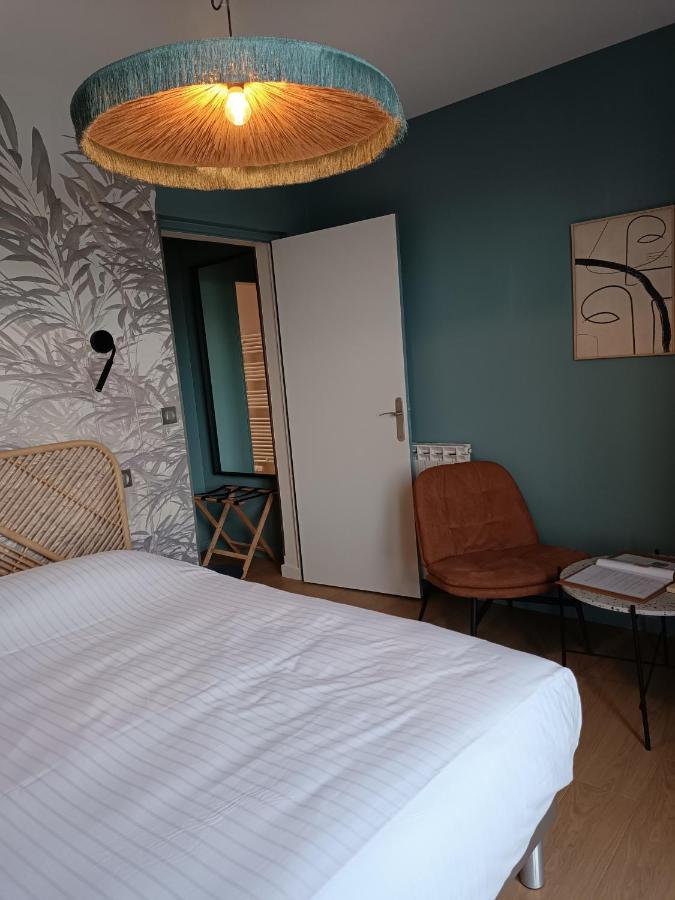 Les Galets Hotel Et B&B バンドール エクステリア 写真