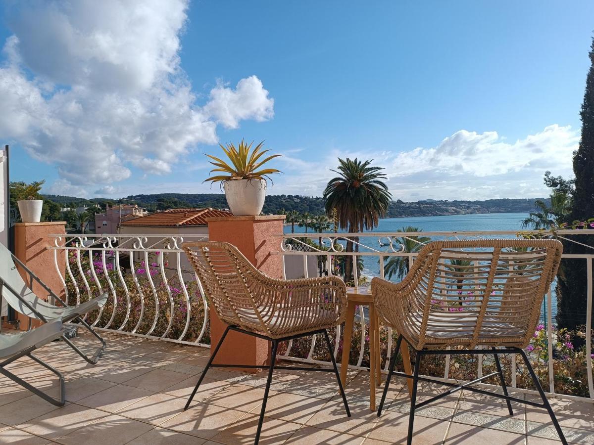 Les Galets Hotel Et B&B バンドール エクステリア 写真